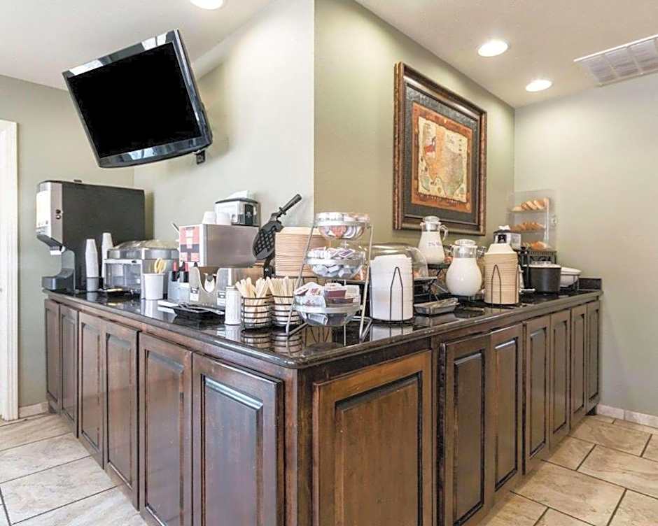 Rodeway Inn Of Junction