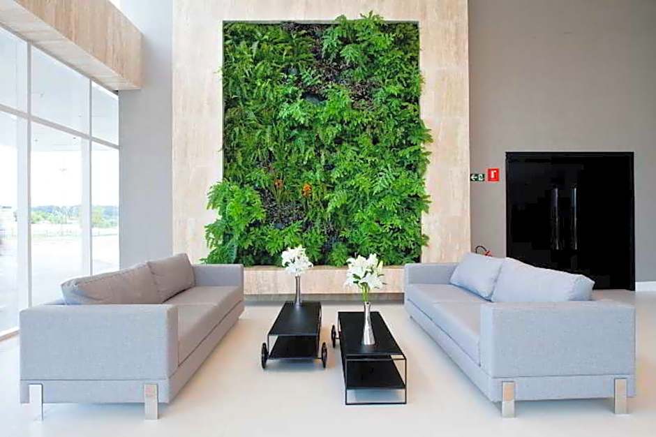 Golden Tulip Sao Jose Dos Campos