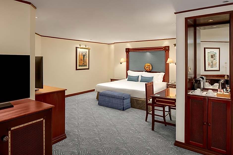 Kampala Serena Hotel