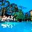 Hotel Kumala Pantai