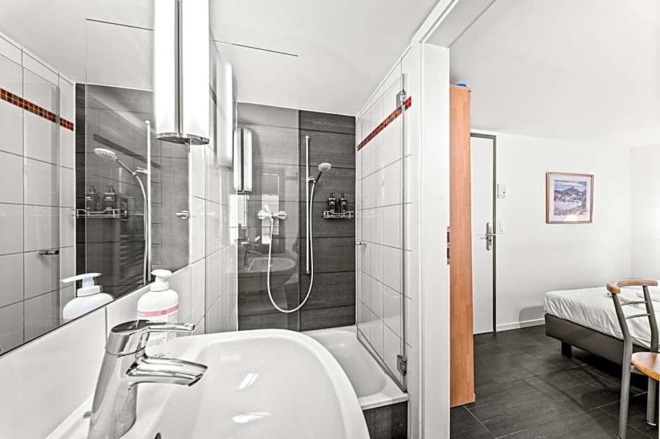 Hotel Hine Adon Fribourg