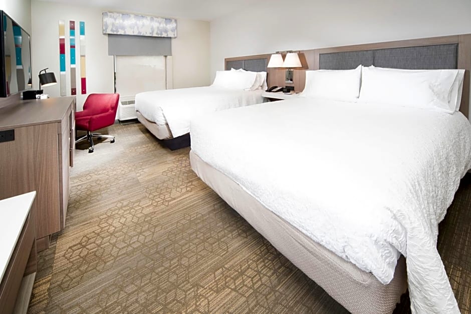 Hampton Inn & Suites Santa Maria