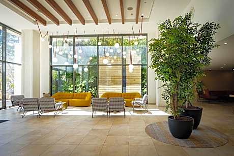 C Hotel Neve Ilan