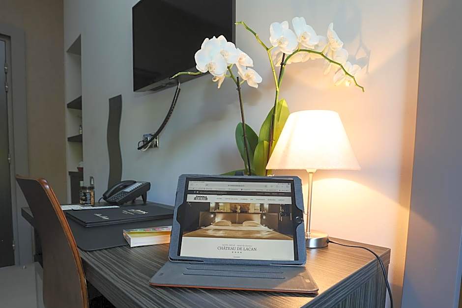 Hôtel Château de Lacan