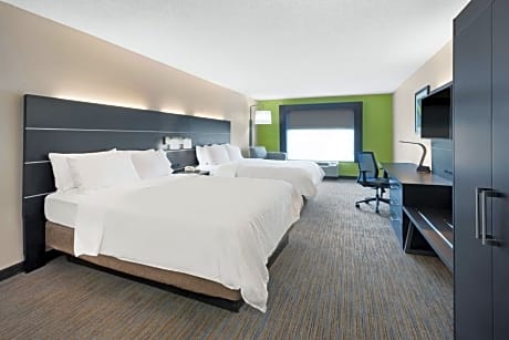 Standard Room with Two Queen Beds