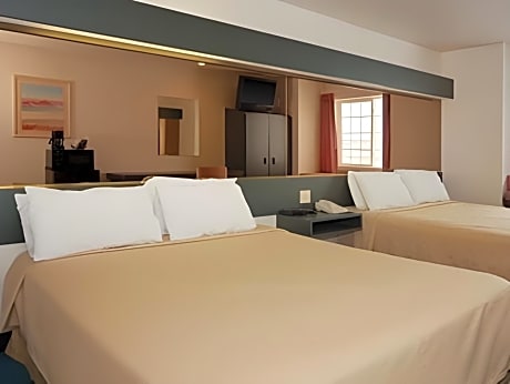 1 Bedroom Suite
