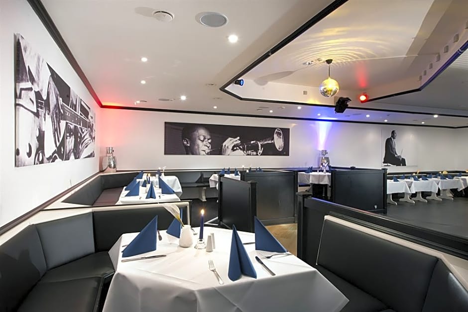 Good Morning + Bad Oldesloe