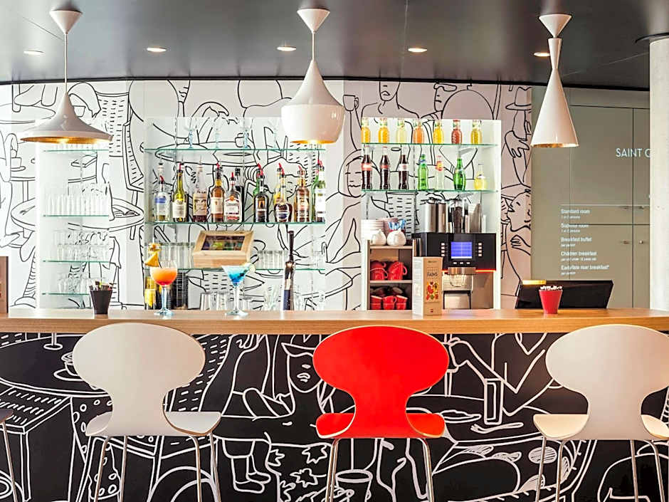 ibis Saint Quentin en Yvelines - Velodrome