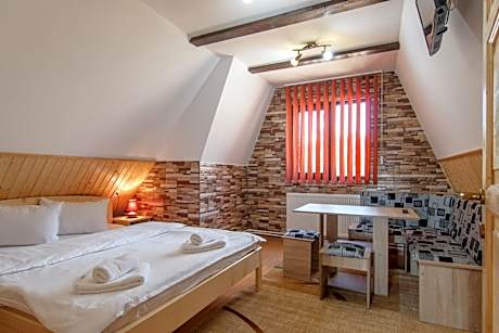 Two-Bedroom Apartment on the 1st floor in a villa with 2 levels - separate entrance