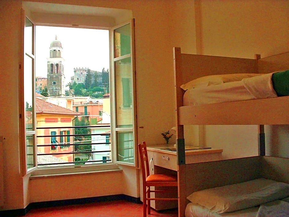 Ospitalia del Mare Hostel