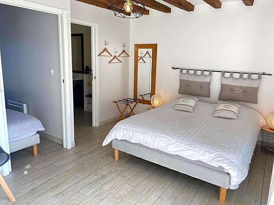 Les Mariniers Chambres d'Hôtes à la campagne avec aire de jeux - Spa nordique en option