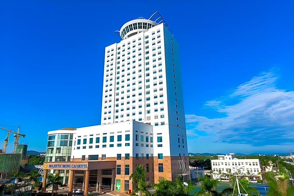 Photo 1 of 43 of Majestic - Mong Cai Hotel