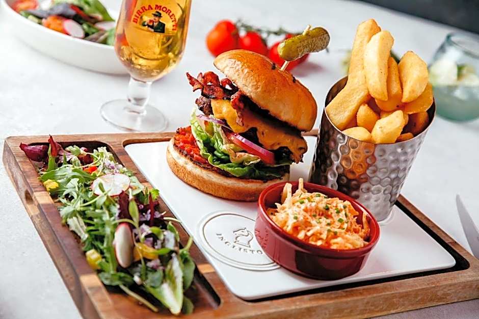 Ingliston Country Club Hotel