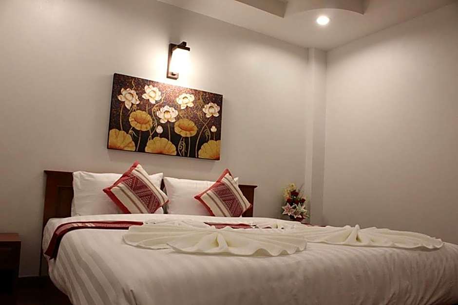 Sawadeelanna Hotel