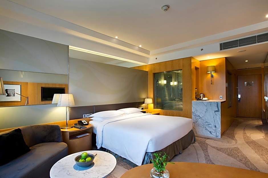 Photo 1 of 9 of Spa 1 King Bed