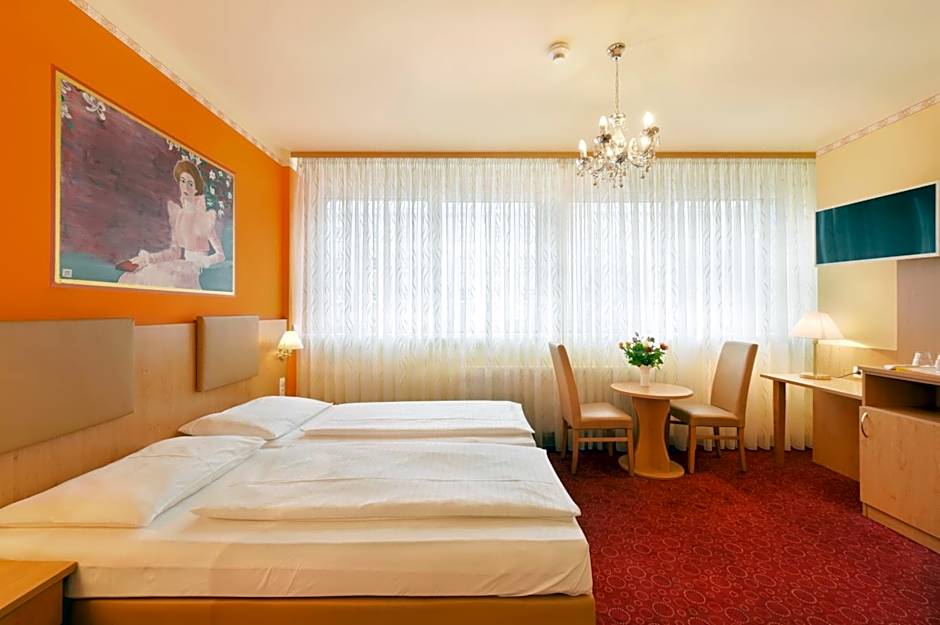Garten- und Kunsthotel Gabriel City