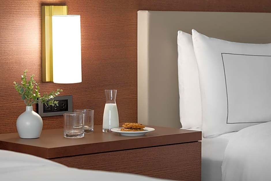 DoubleTree By Hilton Hotel Minneapolis-Bloomington South