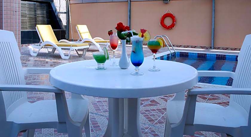 Crystal Palace Hotel