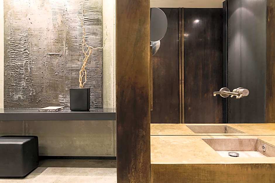 STRAF | a Member of Design Hotels