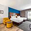 Comfort Suites Bethlehem Near Lehigh University and LVI Airport
