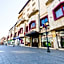 Daily Plaza Boutique Hotel
