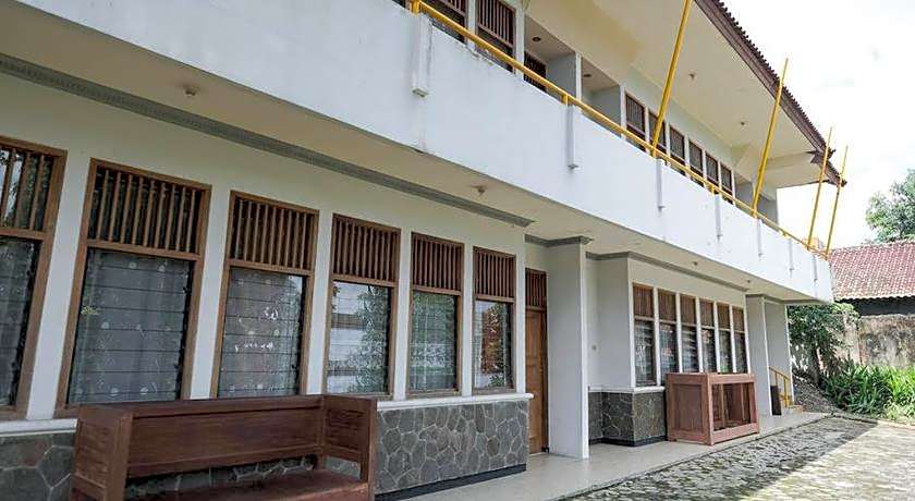 Rumah Pahoman Syariah RedPartner