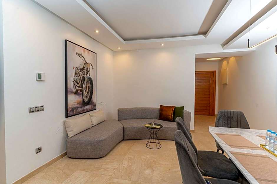 Garden View and Terrace 3BR - AppartAli Luxury Platform