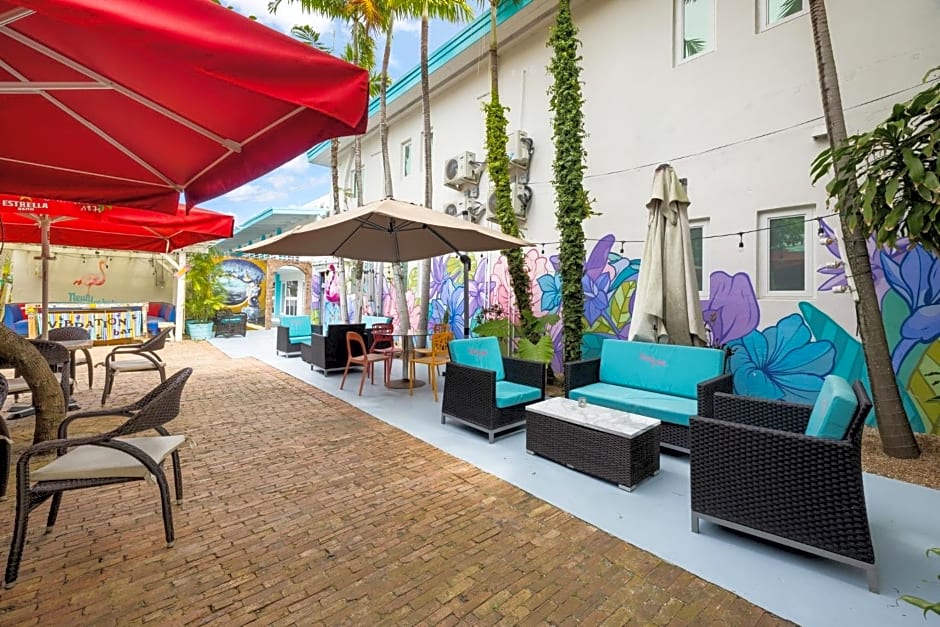 The New Yorker Miami Hotel