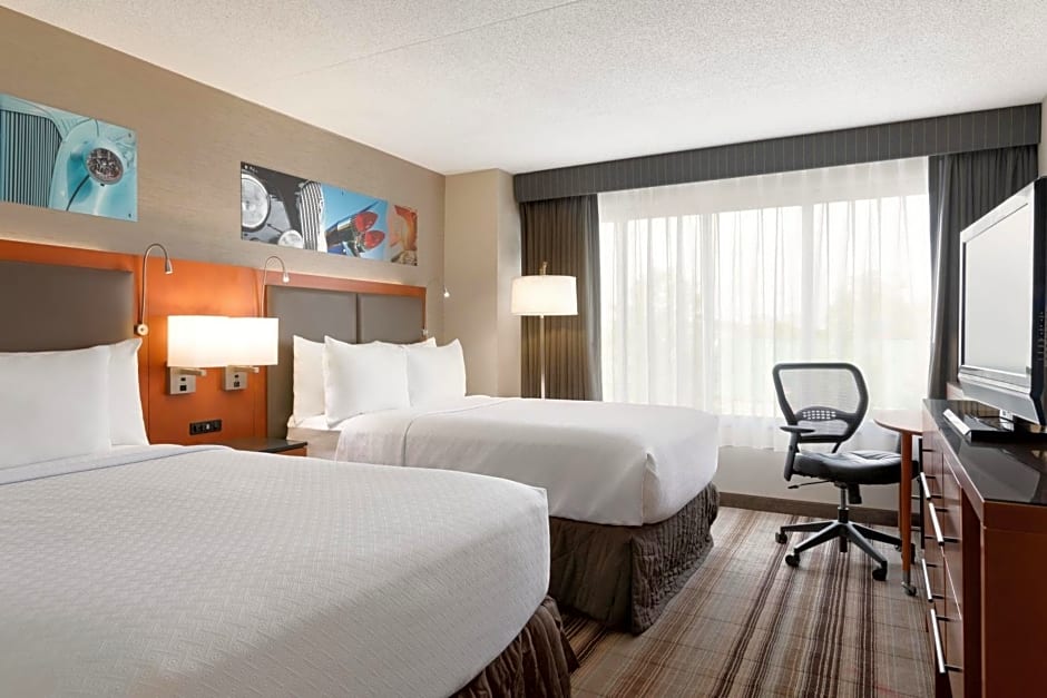 Crowne Plaza Auburn Hills, an IHG Hotel