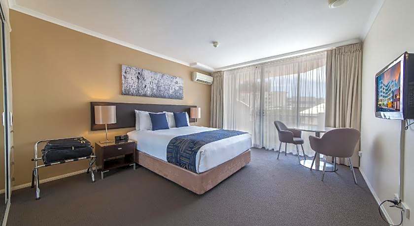 Westend Central Apartments