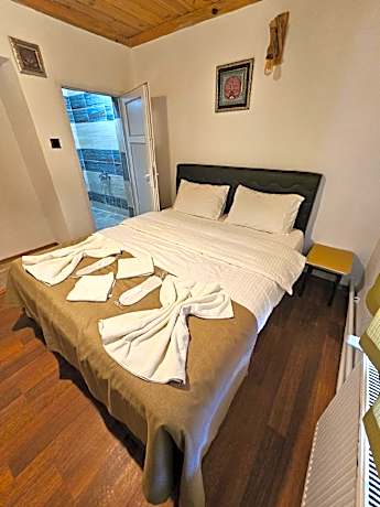 Economic Standard Room