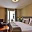 James Hotel & Apartments