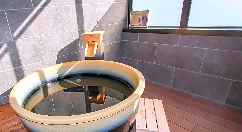 HOTEL LiVEMAX PREMIUM Himejieki-Minami