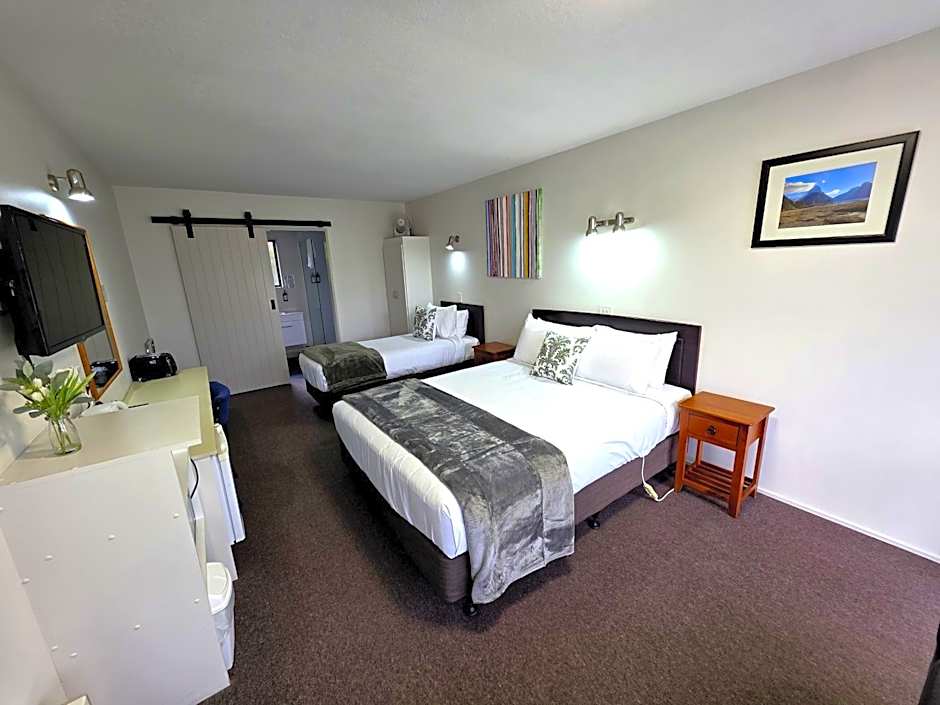 Arran Motel
