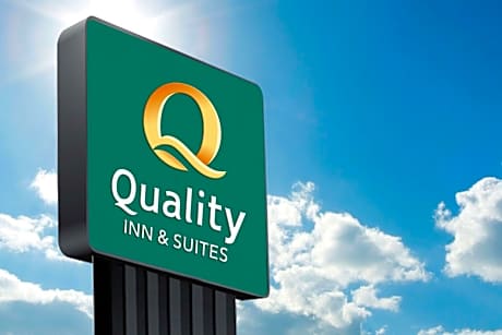 Quality Inn & Suites Decatur Priceville I-65