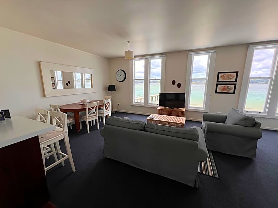 Mangonui Waterfront Apartments