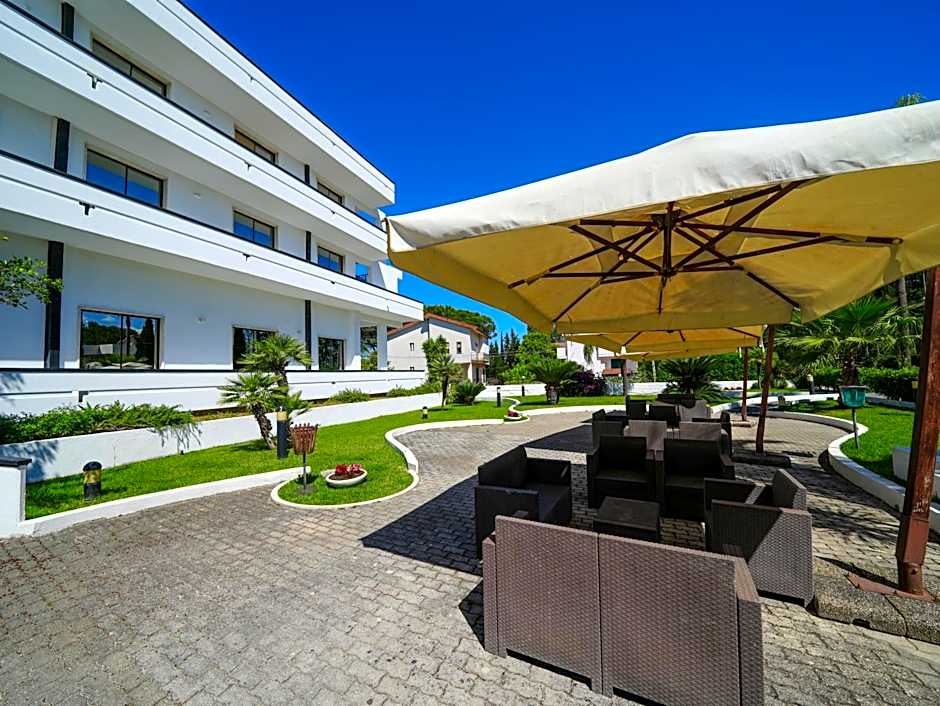 Hotel Club Clorinda nuova gestione 2024