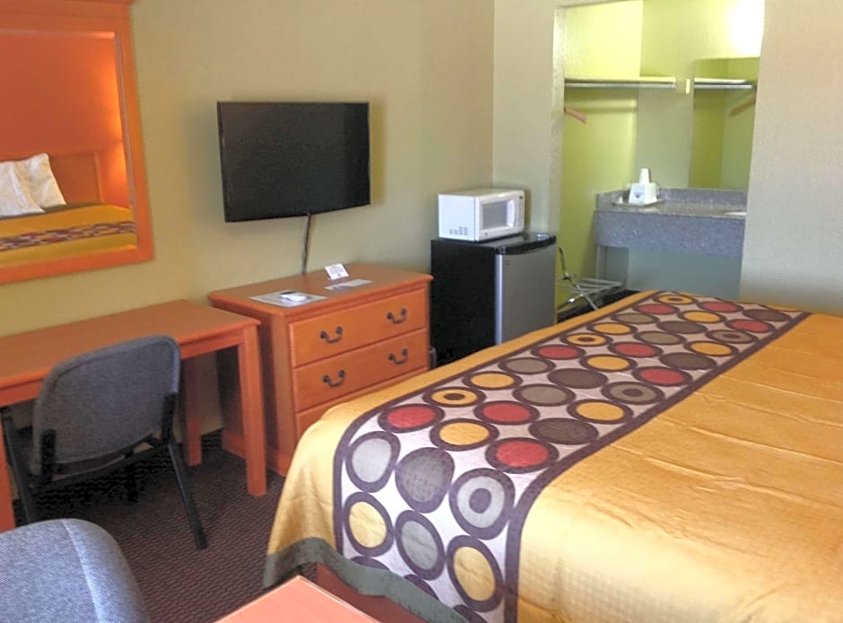 Americas Best Value Inn Pryor