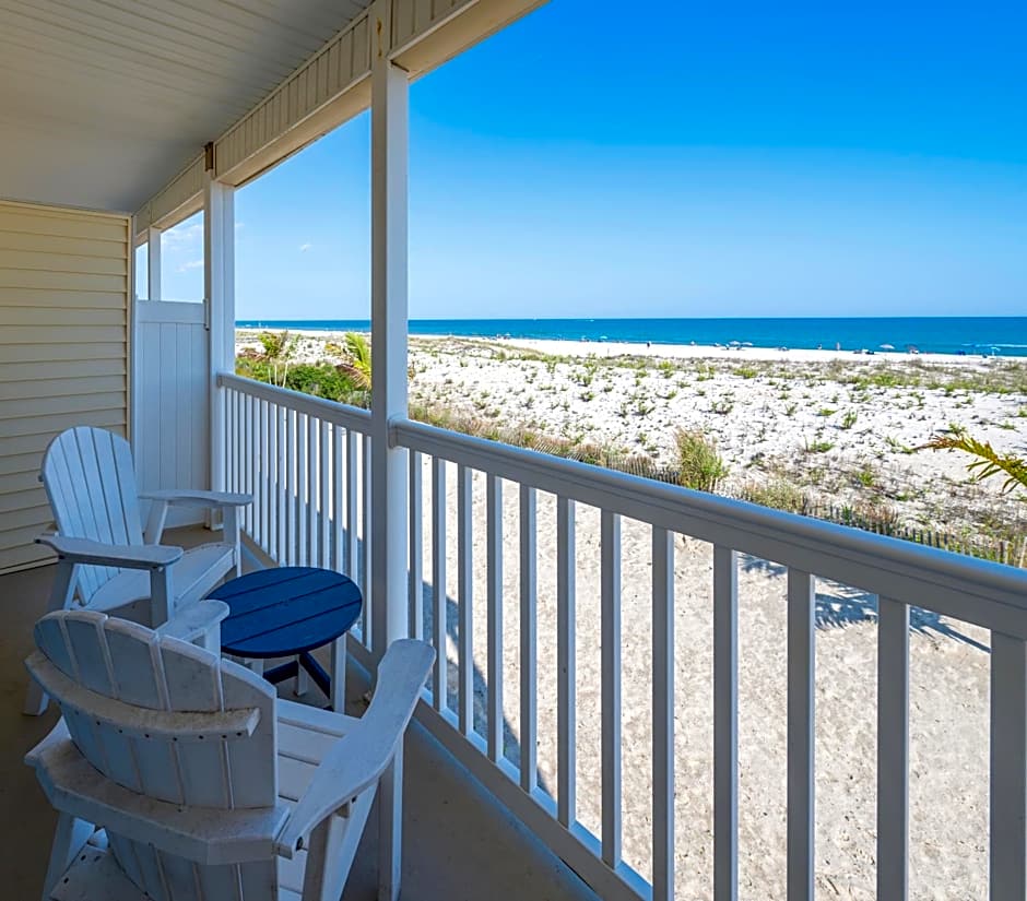 Drifting Sands Oceanfront Hotel