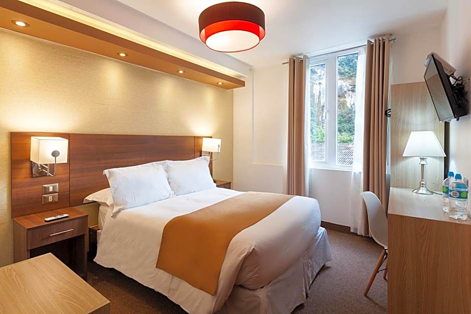 Inti Punku Machupicchu Hotel & Suites