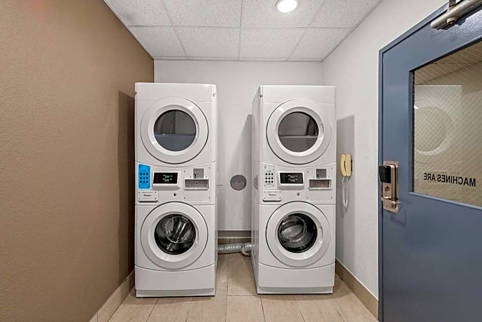 Comfort Inn & Suites Olathe - Kansas City