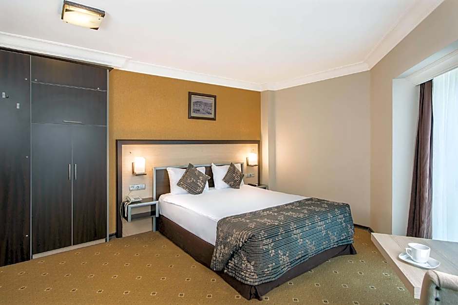 Hotel Ismira