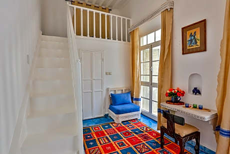 Bleue Double Room