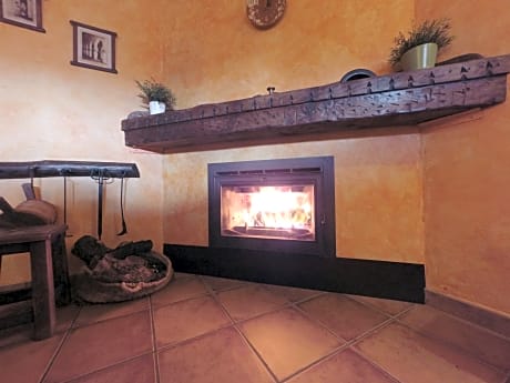 CALLEJON DEL POZO I -ACCOMODATION 5 BEDROOM