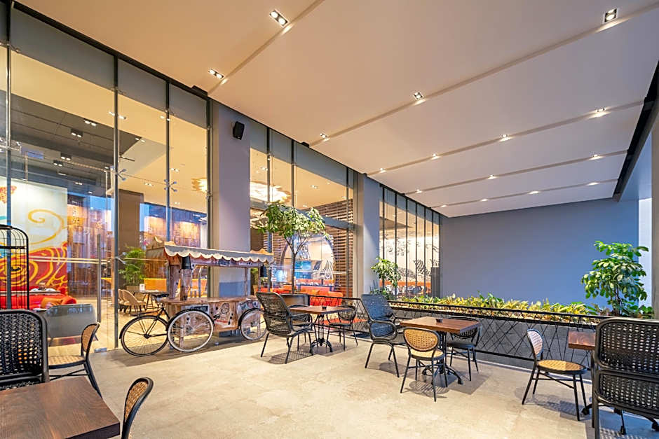 Luminor Hotel Kota by WH