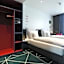 sander Hotel