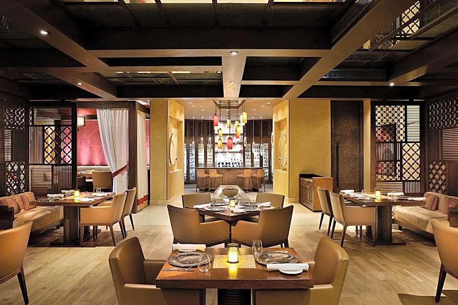 Beach Rotana Residences