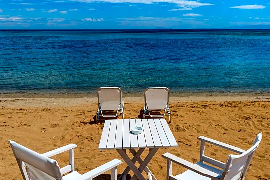 Albouro seafront apartments