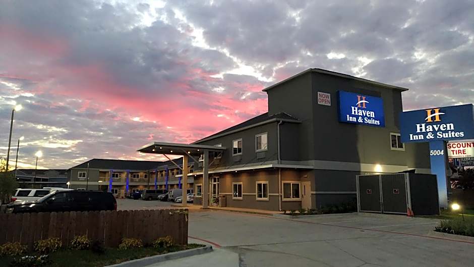 Haven Inn & Suites Downtown Houston.