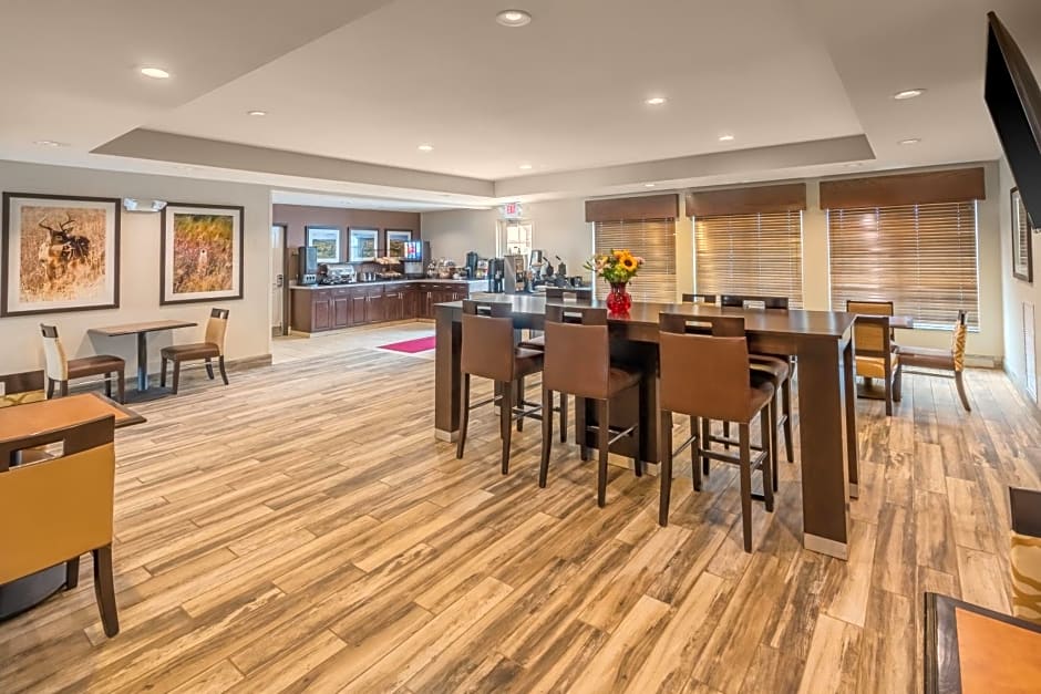 Landmark Suites - Williston